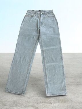 wild fable Light Blue Straight Leg Jeans for womens size 4 with shimmer